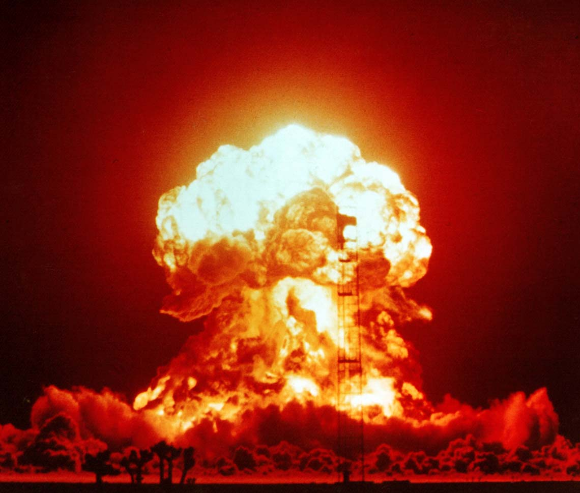 Por Photo courtesy of National Nuclear Security Administration / Nevada Site Office - This image is available from the National Nuclear Security Administration Nevada Site Office Photo Library under number XX-34.This tag does not indicate the copyright status of the attached work. A normal copyright tag is still required., Dominio público, https://commons.wikimedia.org/w/index.php?curid=190949